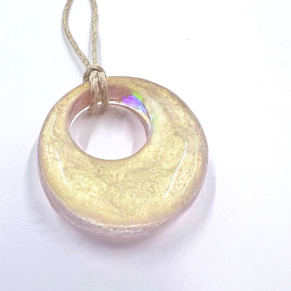 New / Hand Crafted - Pink & Cream Iridescent Round Pendant 16” Cord Necklace - Picture 6 of 7
